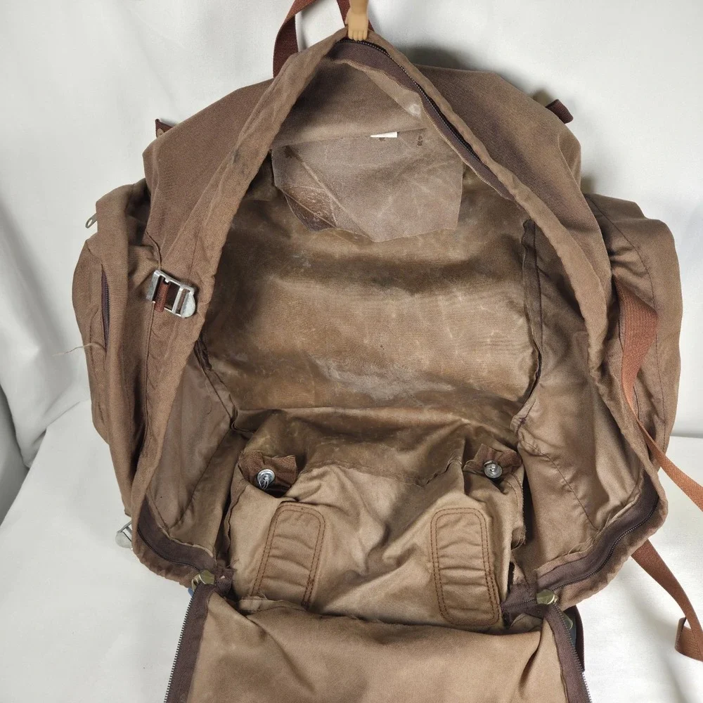 Vintage Camp Trails Large Hiking/Camping Backpack Tan